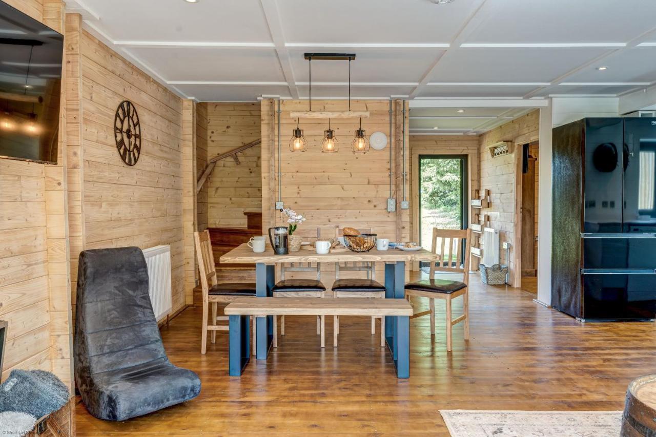 Buttercup Lodge Benson Bagian luar foto